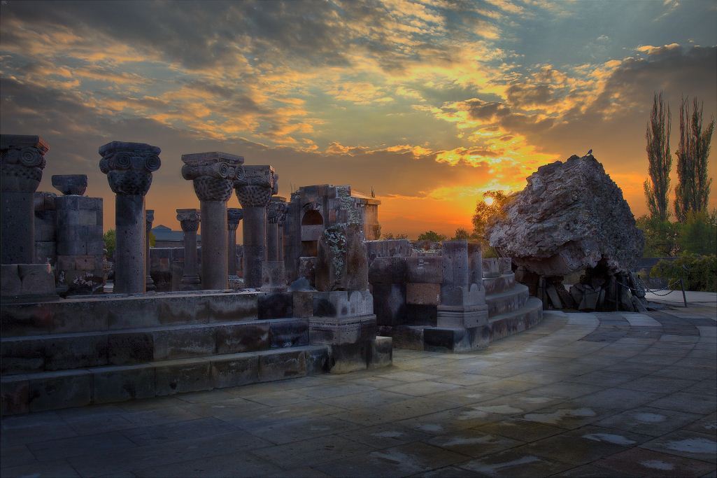 Sunset at Zvartnots Cathedral ruins in Armenia
