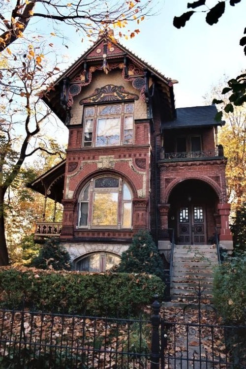 Victorian House, Chicago, Illinois
