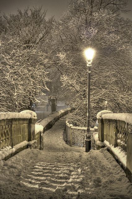 Snowy Night, Chester, England